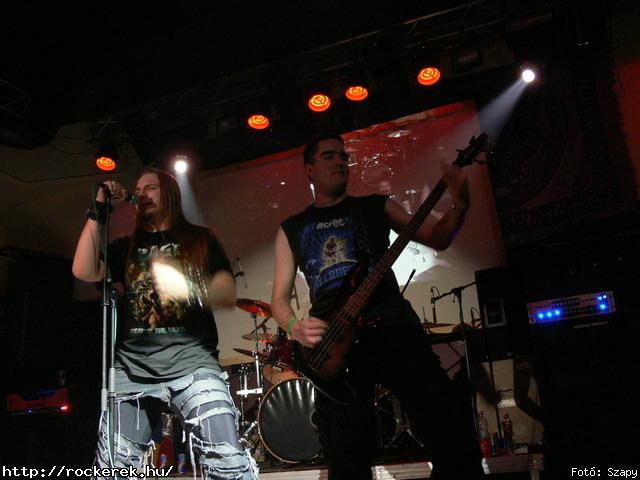  Suburban Neon,  History of heaven,  Sunset,  M-nlkl,  Faded Life,  Entrpia Architektra,  Schoolphoto,  Krhozat,  Dharma - Fot: Szapy