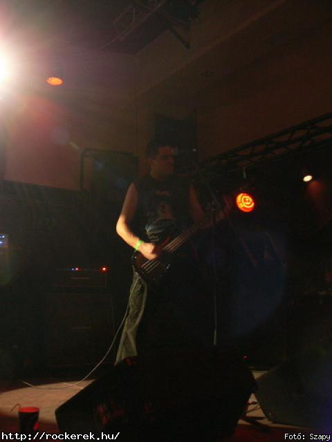  Suburban Neon,  History of heaven,  Sunset,  M-nlkl,  Faded Life,  Entrpia Architektra,  Schoolphoto,  Krhozat,  Dharma - Fot: Szapy