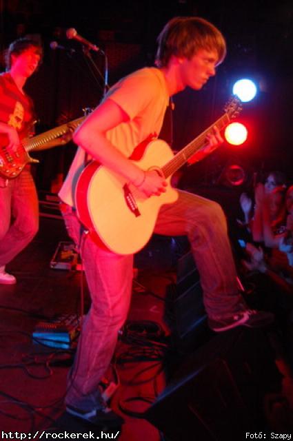  PXR,  Serial No.,  Live Large,  Samsara (A),  Innocent Eyes,  Fekete Pter,  Toscrew,  After School Program,  Novokain,  Schoolphoto,  Overdrive,  Metrosection - Fot: Szapy