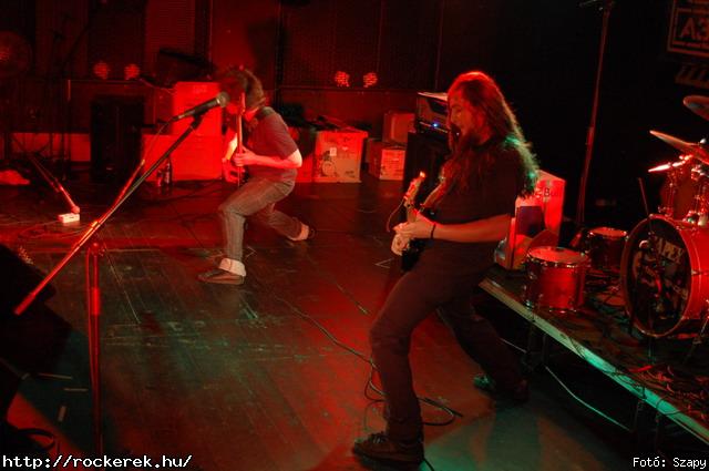  PXR,  Serial No.,  Live Large,  Samsara (A),  Innocent Eyes,  Fekete Pter,  Toscrew,  After School Program,  Novokain,  Schoolphoto,  Overdrive,  Metrosection - Fot: Szapy