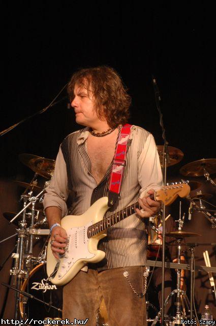  Hollywood Rose,  Ganxsta Zolee s a Kartel,  Hard,  Ossian,  Dek Bill Blues Band,  Moby Dick,  KFT,  Korai rm - Fot: Szapy