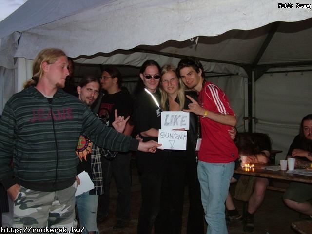  Al and the Black Cats,  Alvin s a Mkusok,  HtkznaPI CSAldsok,  The Exploited,  Fekete Sereg,  Rme Vrzik,  Road,  Varg - Fot: Szapy