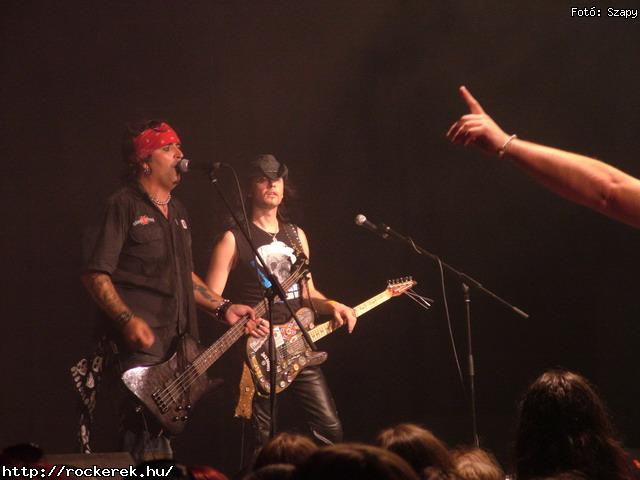  Al and the Black Cats,  Alvin s a Mkusok,  HtkznaPI CSAldsok,  The Exploited,  Fekete Sereg,  Rme Vrzik,  Road,  Varg - Fot: Szapy
