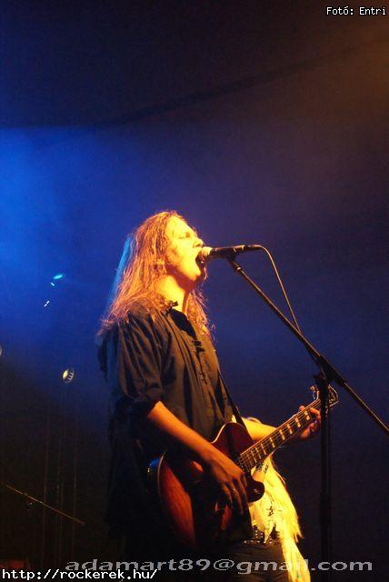  Ab/cd, Aws, Dek Bill Blues Band, Edda, Edguy, Eradication, Fish!, Gamma Ray, Heaven Street Seven, Hollywood Rose, Irie Maffia, Junkies, Kalapcs, Kowalsky Meg A Vega, Lord, Moby Dick, Motrhand, Neck Sprain, Ocha Macho, Ossian, Pokolgp, Pl Utcai Fik, Rme Vrzik, Scandic Pop, Superbutt, Supernem, Therapy?, Trouser Press, Uriah Heep, Watch My Dying, Zorall, kos - Fot: Entri