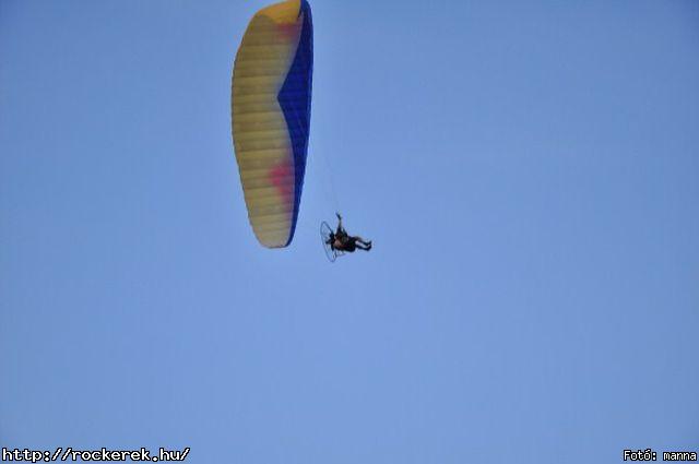  Rme Vrzik,  Watch My Dying,  Kalapcs,  Rudn Joe,  HtkznaPI CSAldsok, Nevergreen,  Moby Dick,  Bloody Roots - Fot: manna