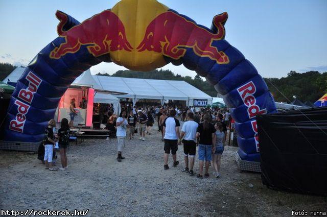  Rme Vrzik,  Watch My Dying,  Kalapcs,  Rudn Joe,  HtkznaPI CSAldsok, Nevergreen,  Moby Dick,  Bloody Roots - Fot: manna