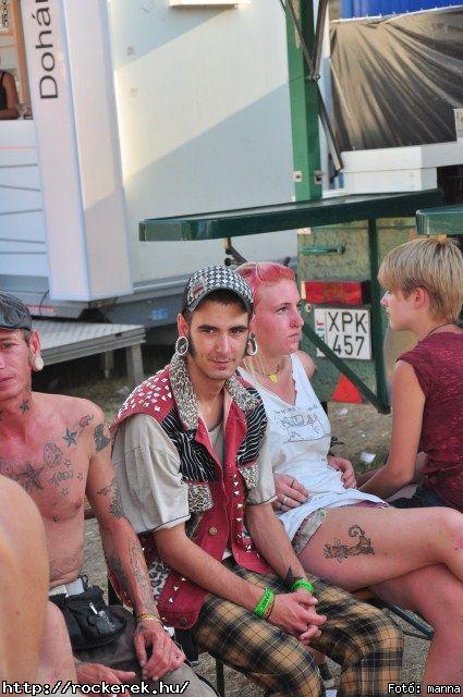  Rme Vrzik,  Watch My Dying,  Kalapcs,  Rudn Joe,  HtkznaPI CSAldsok, Nevergreen,  Moby Dick,  Bloody Roots - Fot: manna