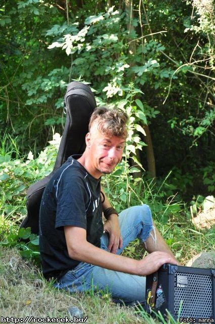  Rme Vrzik,  Watch My Dying,  Kalapcs,  Rudn Joe,  HtkznaPI CSAldsok, Nevergreen,  Moby Dick,  Bloody Roots - Fot: manna