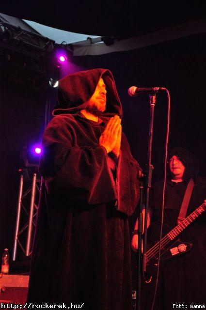  Rme Vrzik,  Watch My Dying,  Kalapcs,  Rudn Joe,  HtkznaPI CSAldsok, Nevergreen,  Moby Dick,  Bloody Roots - Fot: manna