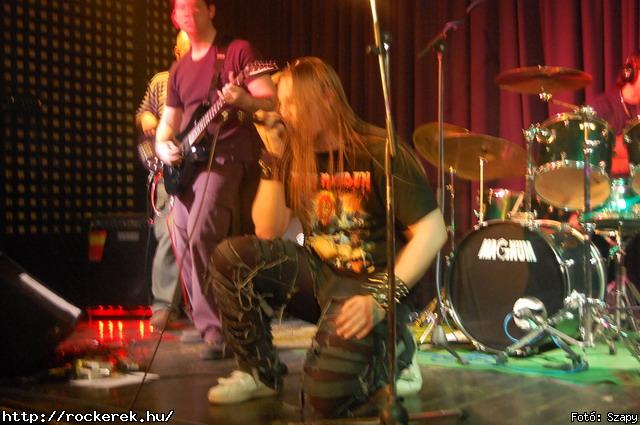  Mr Eddie Krueger,  Nilakantha, Revolution - Fot: Szapy
