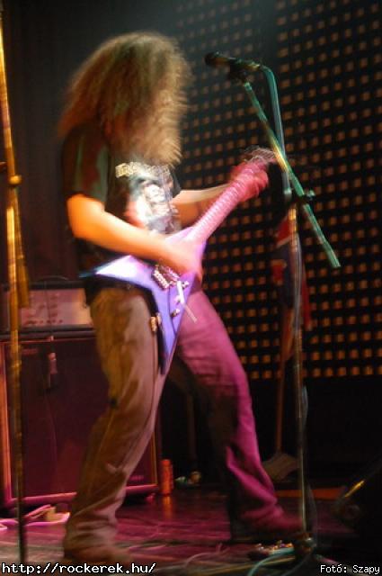  Mr Eddie Krueger,  Nilakantha, Revolution - Fot: Szapy