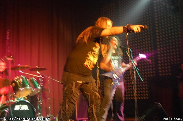  Mr Eddie Krueger,  Nilakantha, Revolution - Fot: Szapy