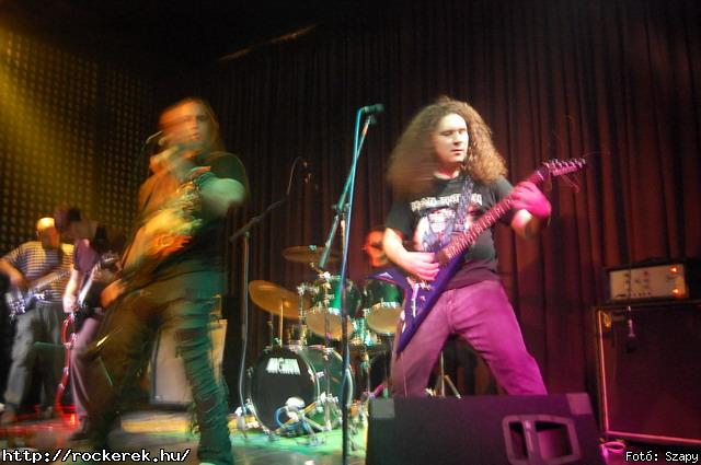  Mr Eddie Krueger,  Nilakantha, Revolution - Fot: Szapy