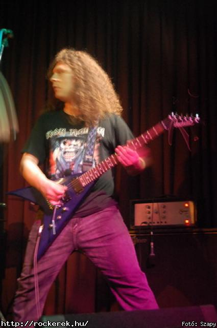  Mr Eddie Krueger,  Nilakantha, Revolution - Fot: Szapy