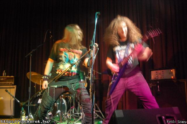  Mr Eddie Krueger,  Nilakantha, Revolution - Fot: Szapy