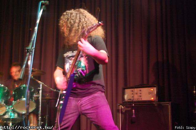  Mr Eddie Krueger,  Nilakantha, Revolution - Fot: Szapy
