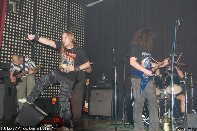  Mr Eddie Krueger,  Nilakantha, Revolution - Fot: Szapy