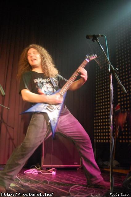  Mr Eddie Krueger,  Nilakantha, Revolution - Fot: Szapy