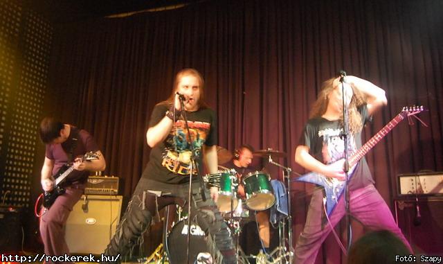  Mr Eddie Krueger,  Nilakantha, Revolution - Fot: Szapy