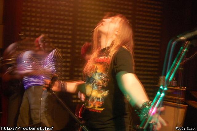  Mr Eddie Krueger,  Nilakantha, Revolution - Fot: Szapy