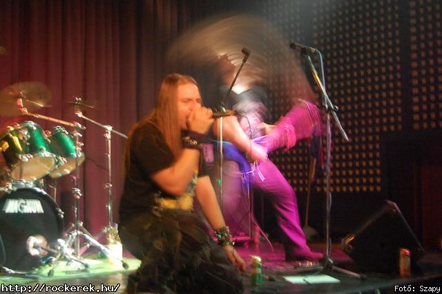  Mr Eddie Krueger,  Nilakantha, Revolution - Fot: Szapy