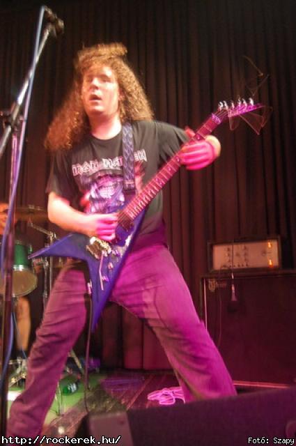  Mr Eddie Krueger,  Nilakantha, Revolution - Fot: Szapy