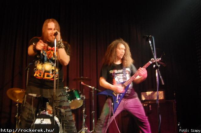  Mr Eddie Krueger,  Nilakantha, Revolution - Fot: Szapy