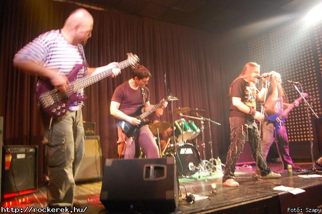  Mr Eddie Krueger,  Nilakantha, Revolution - Fot: Szapy