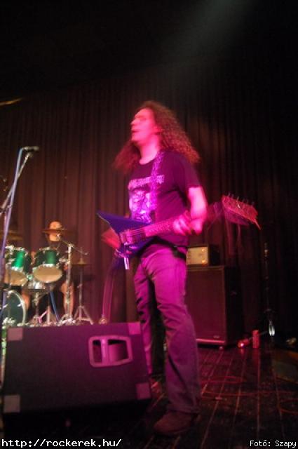  Mr Eddie Krueger,  Nilakantha, Revolution - Fot: Szapy