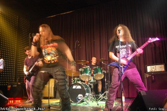  Mr Eddie Krueger,  Nilakantha, Revolution - Fot: Szapy