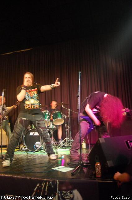  Mr Eddie Krueger,  Nilakantha, Revolution - Fot: Szapy