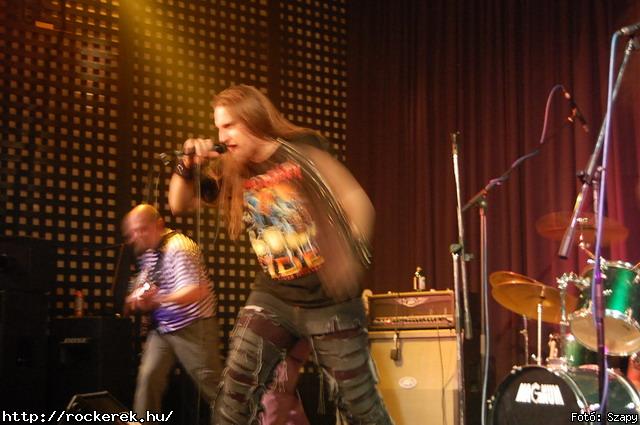  Mr Eddie Krueger,  Nilakantha, Revolution - Fot: Szapy