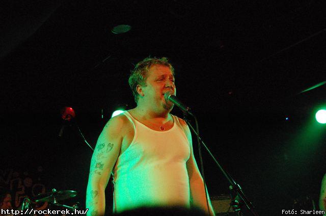  Yellow Spots,  Flash,  Timur Lenk,  Kovbojok - Fot: Sharleen