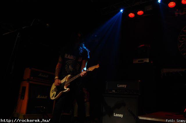  Ramones Mania,  Halor,  The Raw Tribe - Fot: Szapy