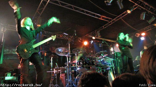  Kamelot,  Sons of Seasons,  Amaranthe,  Evergrey - Fot: Riana