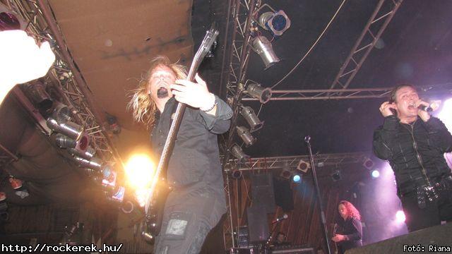  Kamelot,  Sons of Seasons,  Amaranthe,  Evergrey - Fot: Riana