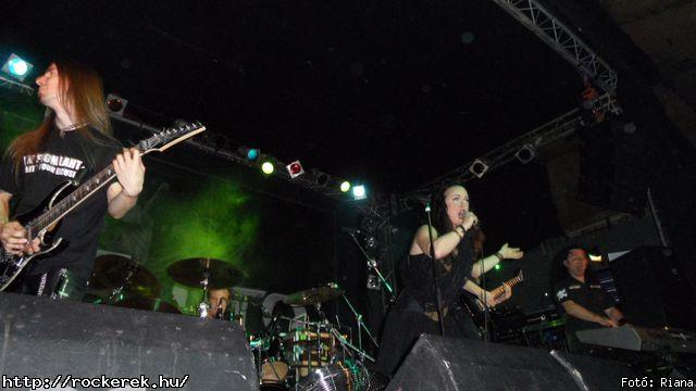  Amberian Dawn,  Xandria, Serenity, Van Canto, Tristania - Fot: Riana