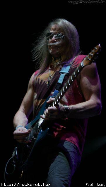  Steve Morse, Steve Vai, Joe Satriani - Fot: Szapy