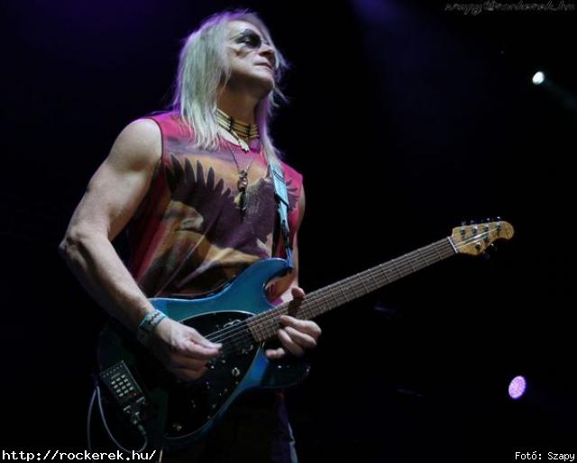  Steve Morse, Steve Vai, Joe Satriani - Fot: Szapy