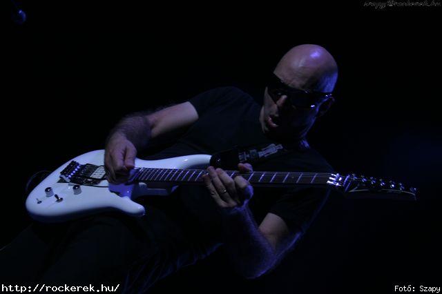  Steve Morse, Steve Vai, Joe Satriani - Fot: Szapy