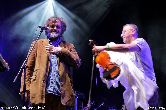  Emir Kusturica & The No Smoking Orchestra - Fot: Szapy