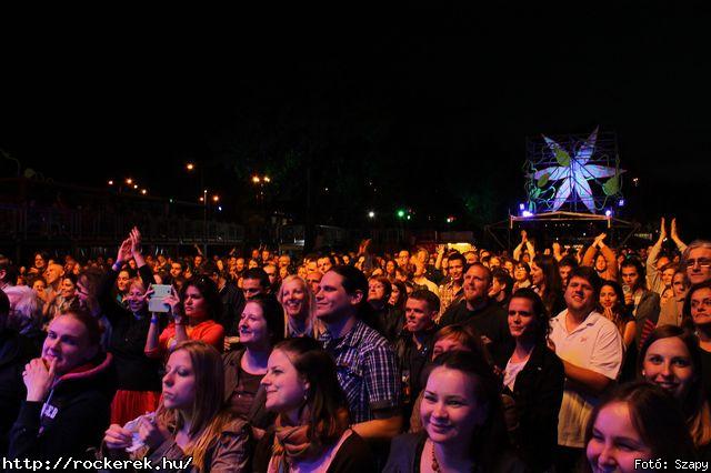  Emir Kusturica & The No Smoking Orchestra - Fot: Szapy