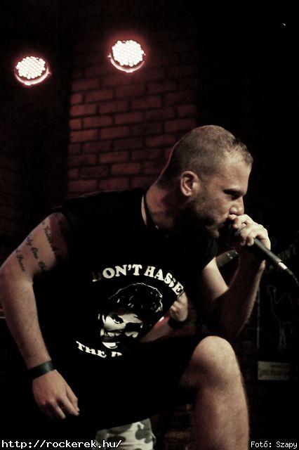  An Theos. DinUmbra, Hathor, Dirty Shirt,  Vespera,  Untold Faith, Contradiction - Fot: Szapy