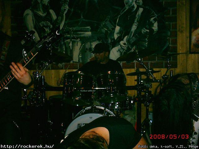  Kerecsen,  Viharcsillag,  Diablura,  Judas Beast - Fot: deka, k-soft, V.ZS., Penge