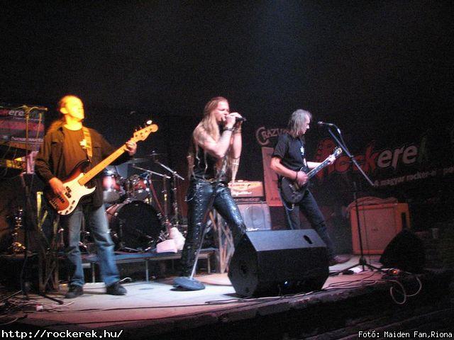  Crossholder, Lovegun, Phoenix Files, Treff - Fot: Maiden Fan,Riona