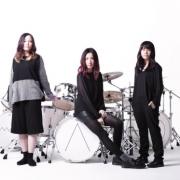 Tricot (JP), Fresh Out of the Bus (SK)