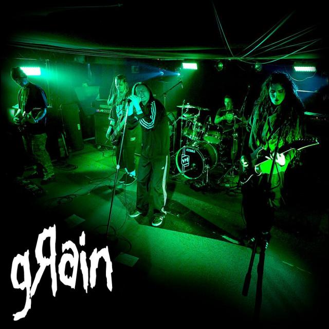 23.3697.38804.99.grain_8211_koncertvideo_a_youtubeon_a_korn_tributetol.jpg