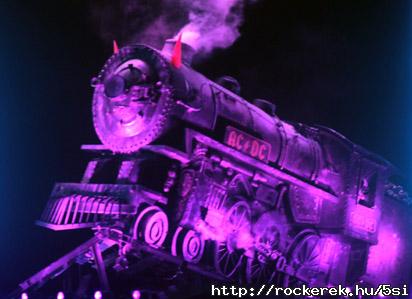 rock-and-roll-train-acdc