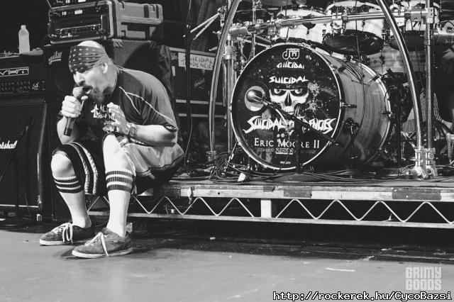 suicidal-tendencies-photo