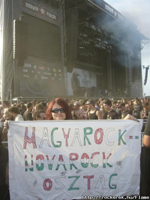 In Flames koncert után NovaRockon.. dedikálva a zászlóm :))